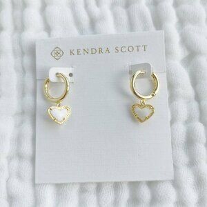 Authentic Kendra Scott Ari Heart Gold Ivory Pearl Huggie Earrings
